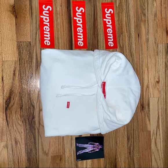 Supreme 2020 Small Bogo - Picture 2 of 4